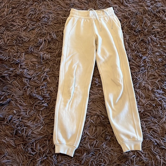 lululemon athletica Pants - Lululemon beige soft fleece jogger pants. Drawstring wait. Size 2. Excellent